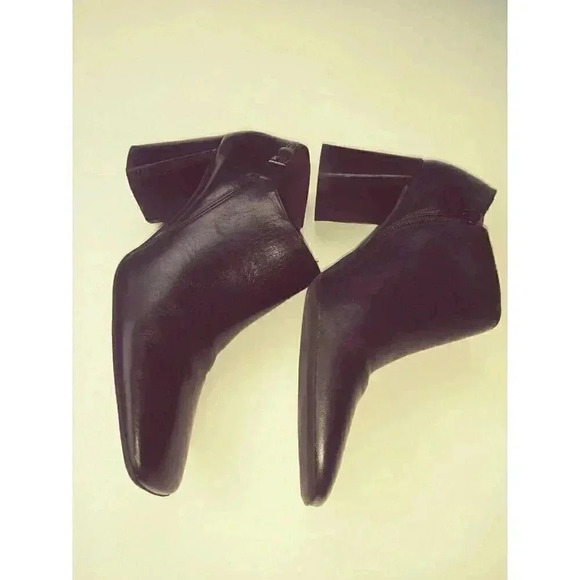 Enzo Angiolini Black Womens Ankles Boots Sz 7M - Picture 2 of 9